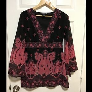 Pattern wide sleeve top